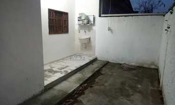 Imagem 2: Casa para aluguel possui 60 metros quadrados com 2 quartos em Piratininga - Niterói - RJ