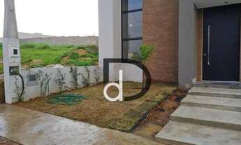 Imagem: Casa térrea com 3 dormitórios à venda