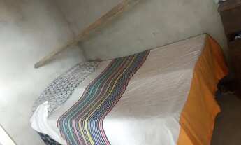 Imagem 3: Kitnet Casa com 1 banheiro