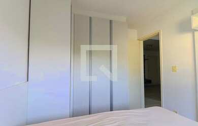 Imagem 5: Apartamento para Aluguel - Santa Cândida, 2 Quartos, 60 m2