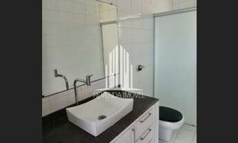 Imagem 5: Este sobrado irá te surpreender com o espaço gourmet. Seja para um almoço no domingo, um c