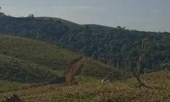Imagem 3: Lote/Terreno para venda possui 600 metros quadrados em Centro - Igaratá - SP