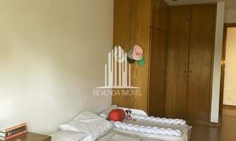 Imagem: 4 dorms ( 2 suítes ), 2 salas, 4 banheiros