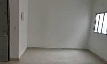 Imagem 2: Casa assobradada com 2 dormitórios aluga por R$ 1.700 mês na Vila Prudente - São Paulo/SP