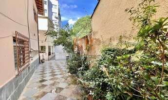 Imagem 7: Impressionante residência à venda no coração do bairro Liberdade conforto, espaço e requi