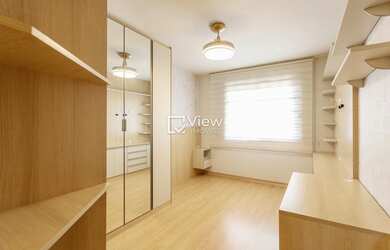 Imagem 16: Sobrado à Venda no Santa Cândida 3 Quartos (1 Suíte) e 2 Vagas