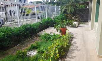 Imagem 3: Casa para Locação em Salvador, Pituba, 4 dormitórios, 2 suítes, 3 banheiros, 1 vaga