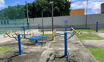 Imagem 2: Central parque com duas vagas cobertas, só esse aqui, com closet e varanda gourmet