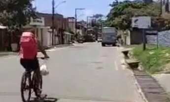 Imagem 3: Vende-se 2 casas ?terrenos do lado