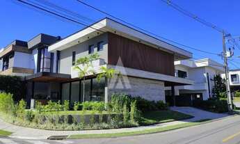 Imagem: Sobrado em condomínio fechado com 3 suítes