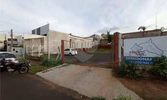 Imagem: Terreno à venda em Jardim São Carlos