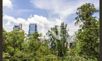 Imagem 5: Casa à Venda - Alphaville, 3 Quartos, 350 m2