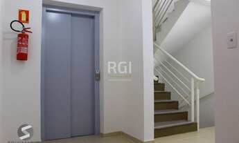 Imagem 2: Apartamento para Venda - 80m², 2 dormitórios, sendo 1 suites, 2 vagas - Teresópolis