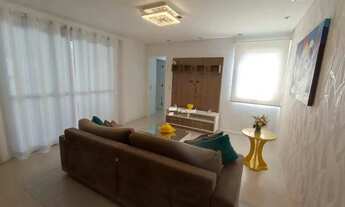 Imagem 3: Apto a venda com varanda gourmet na praia de Pitangueiras - Guarujá - SP