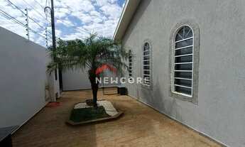 Imagem 5: Casa em Avenida Dona Maria de Lourdes Almeida - Vila Sedenho - Araraquara/SP