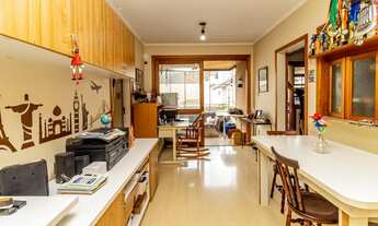 Imagem 4: Apartamento para venda possui 97 metros quadrados com 2 quartos em Floresta - Porto Alegre