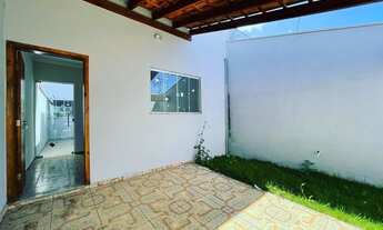 Imagem 2: ATENÇÃO } Perceba os detalhes dessa casa