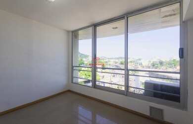 Imagem 6: 3 Meses de Aluguel Grátis! Excelente sala na Barra da Tijuca - Ótima localização!