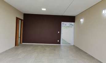 Imagem 2: Casa de condomínio térrea para venda possui 140 metros quadrados com 3 quartos