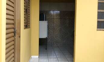 Imagem 4: Aluga-se quarto para moças