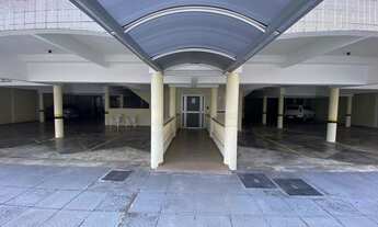 Imagem 3: Apartamento 2 quartos, 1 vaga coberta e demarcada, 50m2, Praia Central, quadra da praia, G