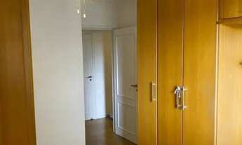 Imagem 7: Apartamento para aluguel possui 288 metros quadrados com 4 quartos