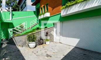 Imagem 5: Casa à Venda - Vila Galvão, 3 Quartos, 314 m2