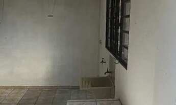 Imagem 6: Aluga Edícula Quarto com aluguel por R$600 /mês