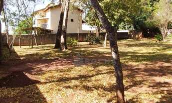 Imagem 5: Área de esquina em avenida no bairro