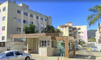 Imagem 2: Apartamento de 2 quartos para alugar no bairro Trindade