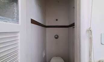 Imagem 4: BELA LOCALIZAÇÃO apartamento de 2 quartos, sala, cozinha, 2 banheiros, de frente, armários