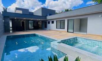 Imagem 3: Excelente Oportunidade de Casa Alto Padrão na Vicente Pires Rua 04