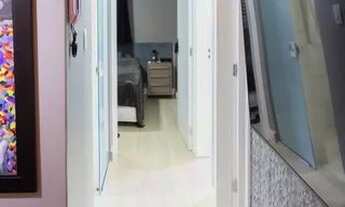 Imagem 7: Apartamento para venda possui 62 metros quadrados com 4 quartos em Abraão - Florianópolis