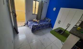 Imagem: Alugo Linda Kitnet Mobiliada Lins/Meier