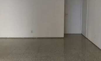 Imagem 3: Alugo lindo apto no Meireles, vista mar e com 3 quartos