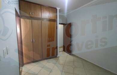 Imagem 4: Casa em Condomínio com 3 quartos para alugar por R$ 3600.00, 240.00 m2 - JARDIM PARQUE AVE