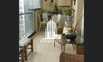 Imagem: Apartamento de 235m² com 4 suítes, 5 banheiros