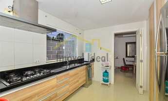 Imagem 5: SOBRADO com 4 dormitórios à venda com 251m² por R$ 1.190.000,00 no bairro Hugo Lange - CUR