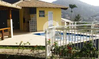 Imagem 3: Casa Alto Padrão dentro de condomínio para venda com 4 quartos e lazer completo - Niterói