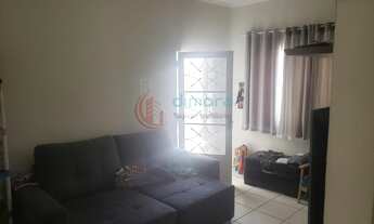 Imagem 2: Casa para Venda em Mogi das Cruzes, Vila Sarah Avignon, 2 dormitórios, 1 banheiro, 2 vagas