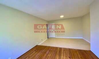 Imagem 7: Excelente apartamento silencioso na LAGOA , 3 quartos sendo 1 suíte, com vaga, e com uma ó