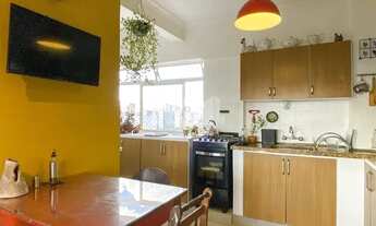 Imagem 12: Apartamento semimobiliado de 83m², 3 dormitórios, reformado com vista para o Guaíba, na Ci