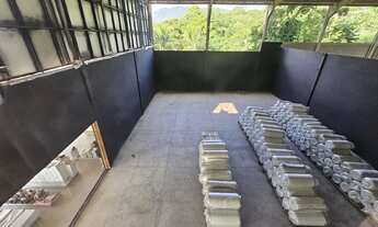 Imagem 5: VENDO OU ALUGO GALPAO EM GUARATIBA