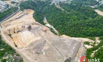 Imagem: Terreno Comercial no Distrito Industrial