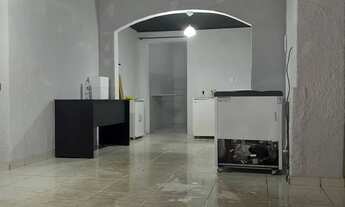 Imagem 2: Alugo para fins com ,depósito,stúdio,produção de produtos e estocagens de produtos etc..