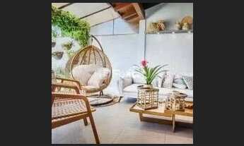 Imagem: Sobrado para venda tem 302 metros quadrados