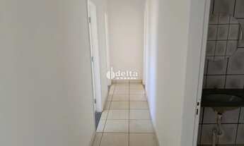 Imagem 9: Casa residencial com 3 quartos sendo 1 suíte disponível para locação no bairro Lidice em U