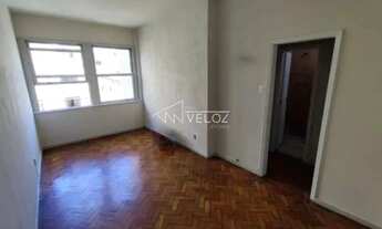 Imagem: Apartamento Padrão / Residencial / Glória