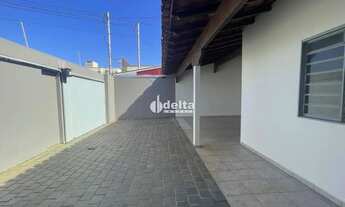 Imagem 4: Casa disponível para venda no bairro Segismundo Pereira em Uberlândia MG