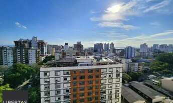 Imagem 4: Apartamento de 196,96m², 3 dormitórios, 2 suítes, lareira, 3 vagas cobertas, no